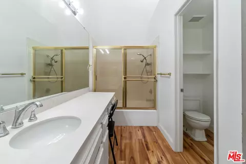 16211 Downey Ave #8, Paramount, CA 90723 photo 10