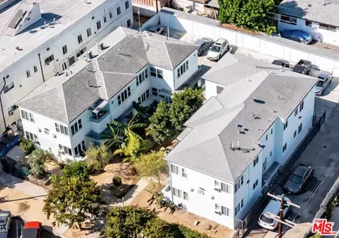 115 S Westmoreland Ave, Los Angeles, CA 90004