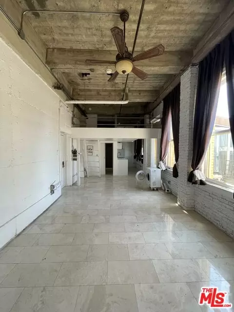 215 W 7th St #1306, Los Angeles, CA 90014