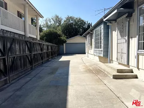 1151 Forest Ave, Pasadena, CA 91103 photo 3