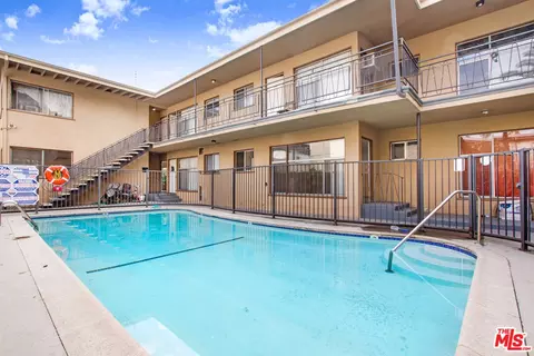 1770 El Cerrito Pl, Los Angeles, CA 90028