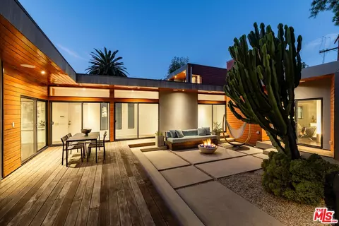 737 N Martel Ave, Los Angeles, CA 90046