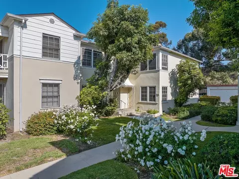4125 Perlita Ave #B, Los Angeles, CA 90039