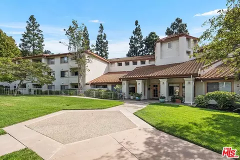 501 Palisades Dr #319, Pacific Palisades, CA 90272