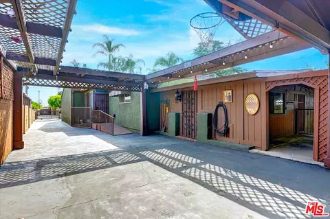 13611 Daventry St, Pacoima, CA 91331 photo 34