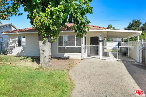 226 E 18th St, San Bernardino, CA 92404