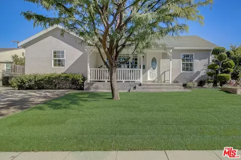 8206 Handley Ave, Los Angeles, CA 90045