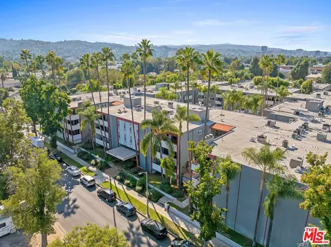 4915 Tyrone Ave #230, Sherman Oaks, CA 91423