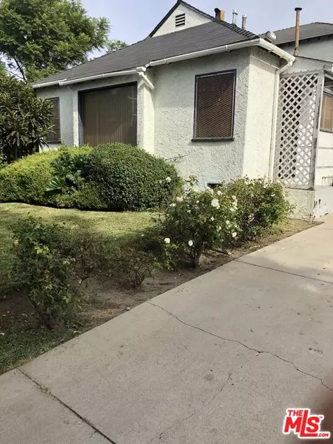 3556 S Chesapeake Ave, Los Angeles, CA 90016
