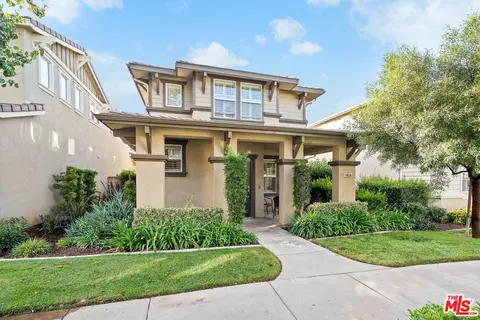24034 Whitewater Dr, Valencia, CA 91354