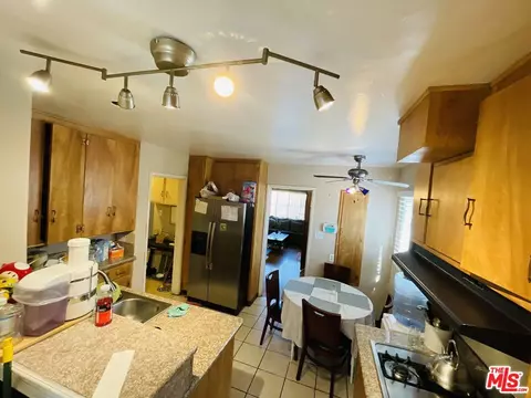 1604 E Tucker St, Compton, CA 90221 photo 5