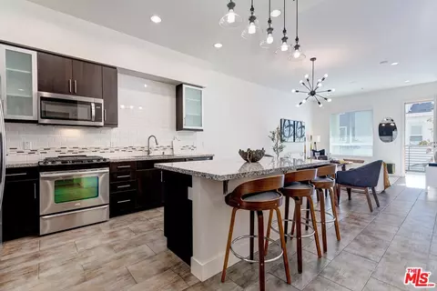 12920 Runway Rd #241, Playa Vista, CA 90094