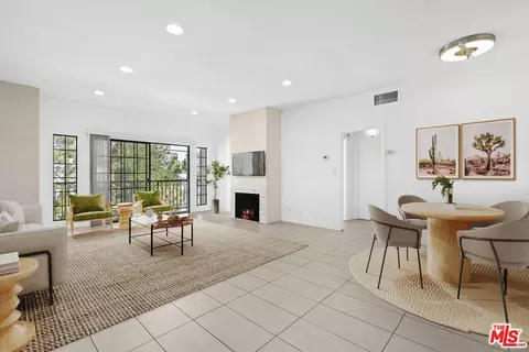 1717 Malcolm Ave #301, Los Angeles, CA 90024