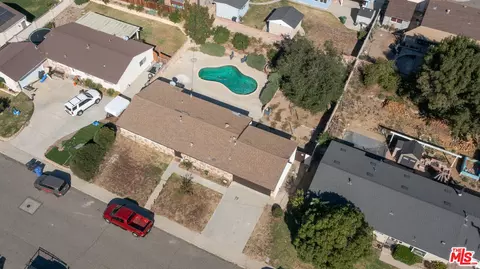 1305 Ahart St, Simi Valley, CA 93065 photo 5