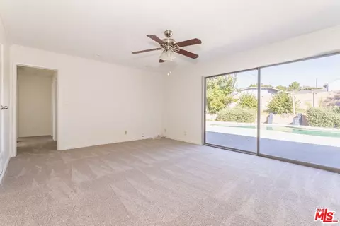 1305 Ahart St, Simi Valley, CA 93065 photo 10