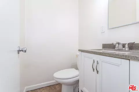 1305 Ahart St, Simi Valley, CA 93065 photo 20