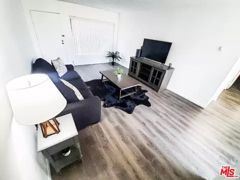 545 Chestnut Ave #314, Long Beach, CA 90802 photo 3