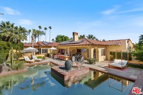 1115 Village Ct, Palm Springs, CA 92262