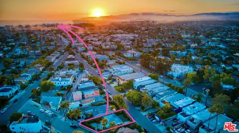 678 Marr St, Venice, CA 90291