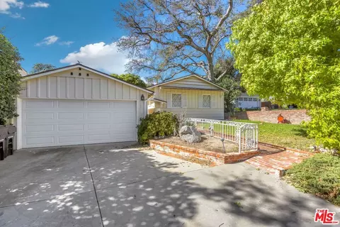 4547 Alta Canyada Rd, La Canada Flintridge, CA 91011