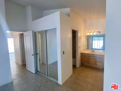37525 37th St, Palmdale, CA 93550 photo 20