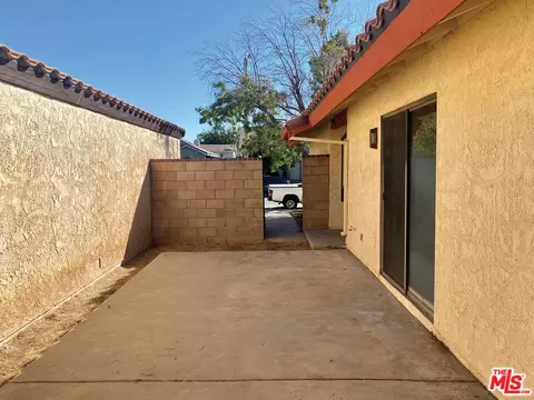 37525 37th St, Palmdale, CA 93550 photo 6