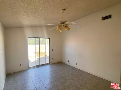 37525 37th St, Palmdale, CA 93550 photo 19