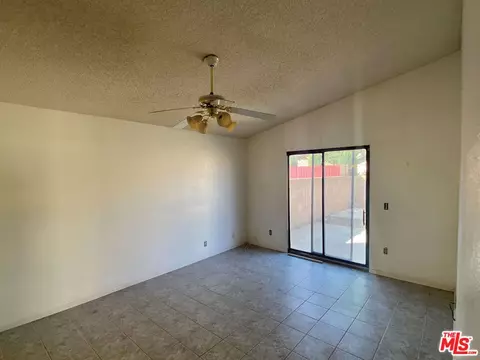 37525 37th St, Palmdale, CA 93550 photo 18