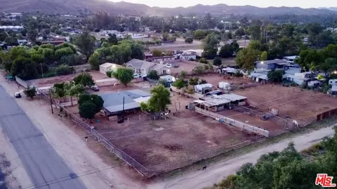 21732 Mountain Ave, Perris, CA 92570 photo 8