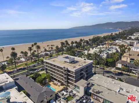 1007 Ocean Ave #203, Santa Monica, CA 90403