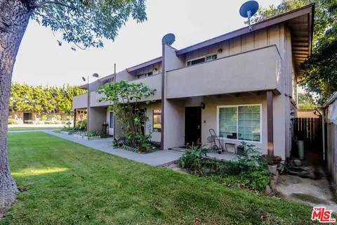 521 S Lyon St #104, Santa Ana, CA 92701