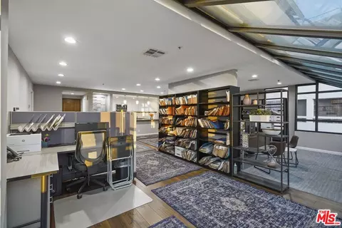 880 W 1st St #621, Los Angeles, CA 90012