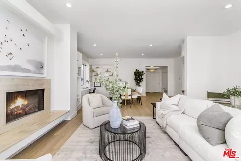 11829 Mayfield Ave #203, Los Angeles, CA 90049