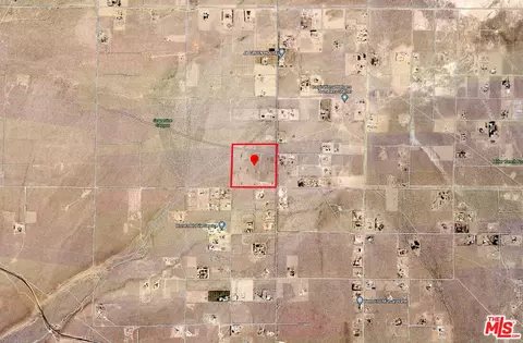 9802 High Rd, Apple Valley, CA 92307 photo 4