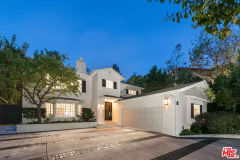 3202 Hutton Dr, Beverly Hills, CA 90210