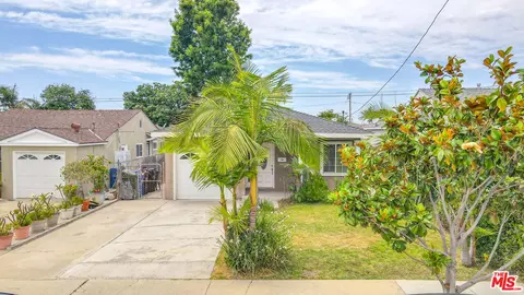 13905 Truro Ave, Hawthorne, CA 90250
