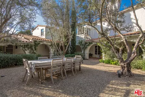 531 Woodruff Ave, Los Angeles, CA 90024