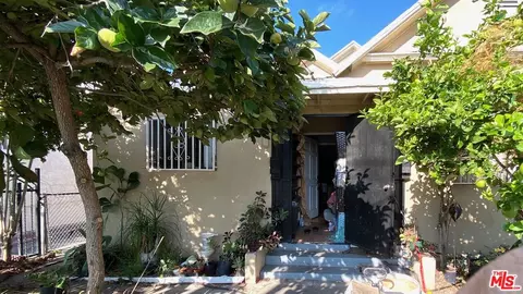 1217 S Kingsley Dr, Los Angeles, CA 90006