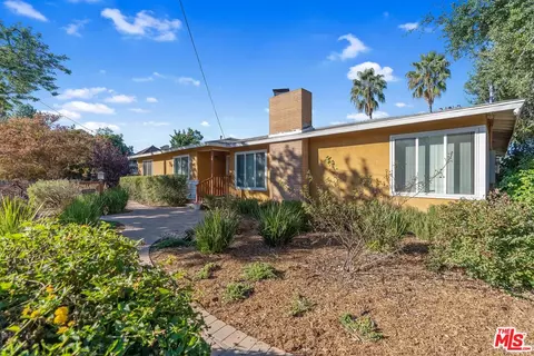 1859 N Raymond Ave, Pasadena, CA 91103
