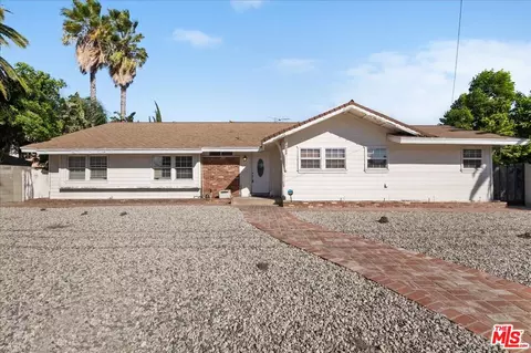15933 Parthenia St, North Hills, CA 91343