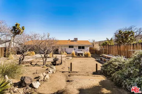 7760 Valley Vista Ave, Yucca Valley, CA 92284