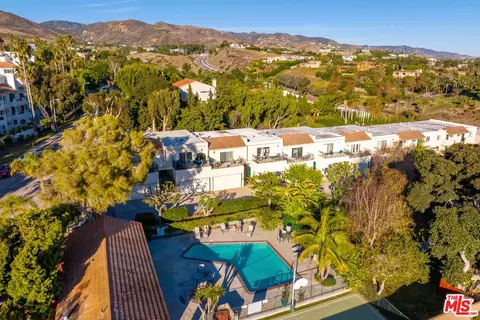 6433 Kanan Dume Rd, Malibu, CA 90265
