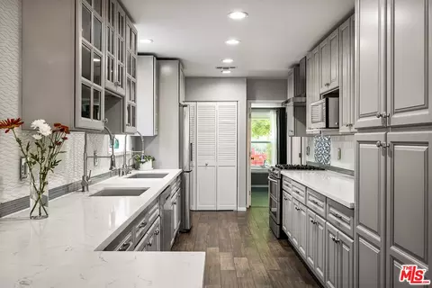 5503 Buffalo Ave, Sherman Oaks, CA 91401 photo 7