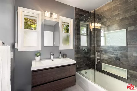 5503 Buffalo Ave, Sherman Oaks, CA 91401 photo 14