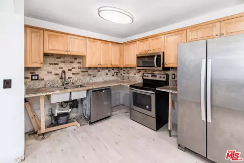 535 N Beech St #17, Escondido, CA 92025 photo 9