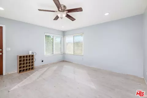 535 N Beech St #17, Escondido, CA 92025 photo 2