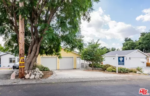 6932 Beckett St, Tujunga, CA 91042
