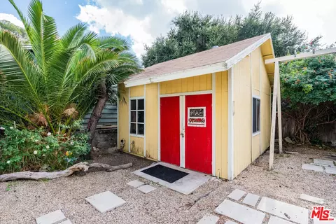 6932 Beckett St, Tujunga, CA 91042 photo 32