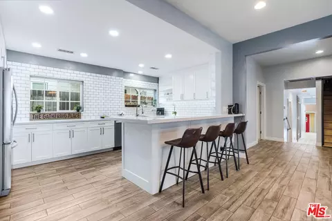 6932 Beckett St, Tujunga, CA 91042 photo 7