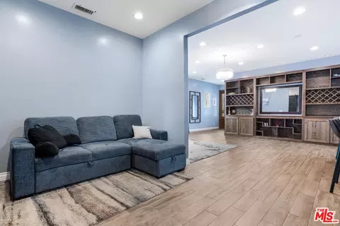 6932 Beckett St, Tujunga, CA 91042 photo 20